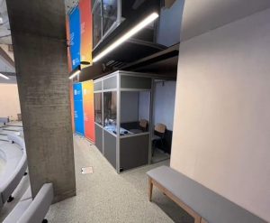 Cabine de traduction pour deux interprètes à Paris 7
