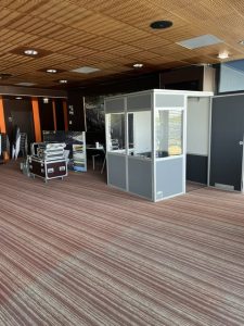 installation pour interprétation simultanée en cours